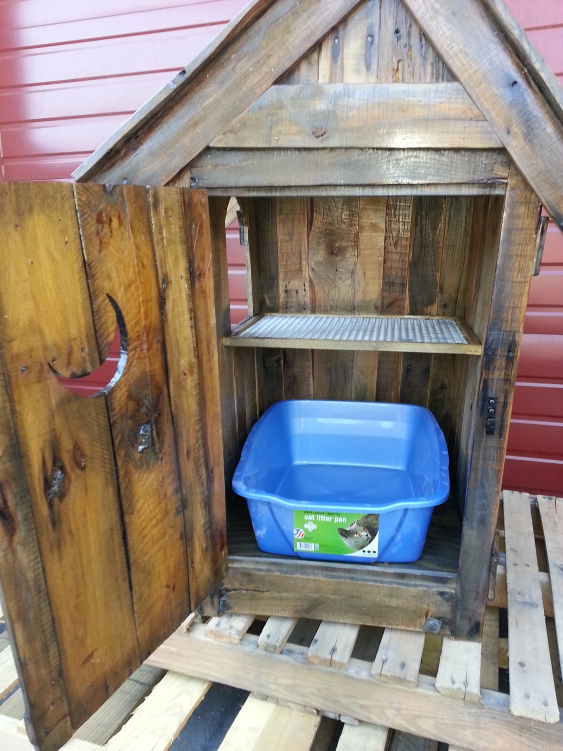 Rustic reclaimed distressed pallet wood outhouse cat litter | Etsy