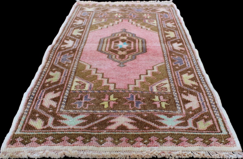 Tribal Decorative Small Rug Pale Color Distressed Vintage Door Mat 3x2 feet Turkish Handwoven Wool Bath Mat Traditional Organic Door Mat
