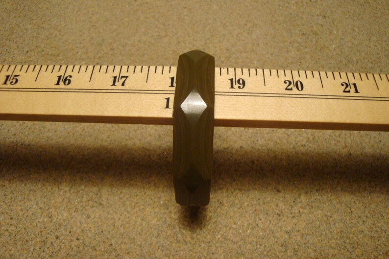 Vintage 58 Olive Green Bakelite Bracelet; Octagon Shape; Very Cool Diamond Faceted Design!!