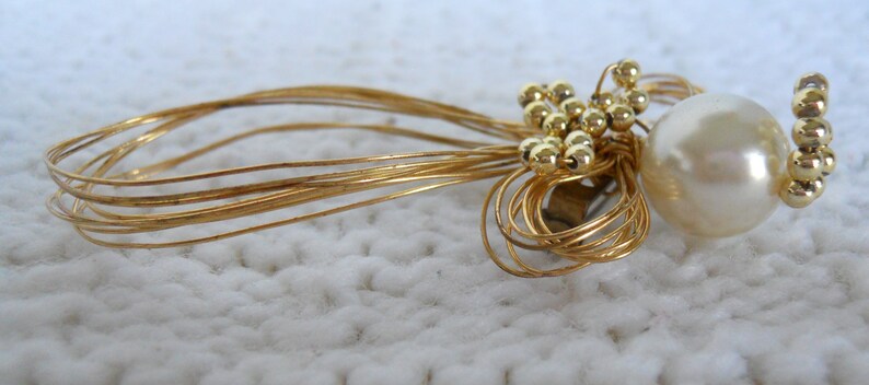 Pin Brooch One of Our Favorites Angel Made out of gold tone Metal Wires and Round Gold Beads Faux Pearl for the Angel/'s Head