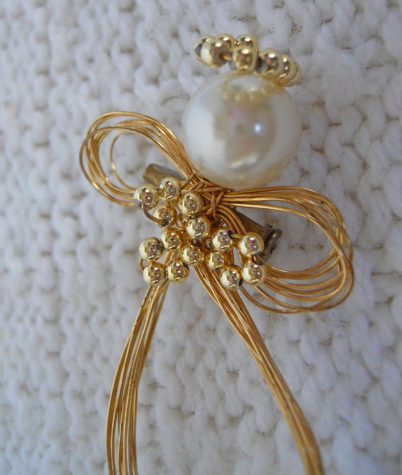 Pin Brooch One of Our Favorites Angel Made out of gold tone Metal Wires and Round Gold Beads Faux Pearl for the Angel/'s Head
