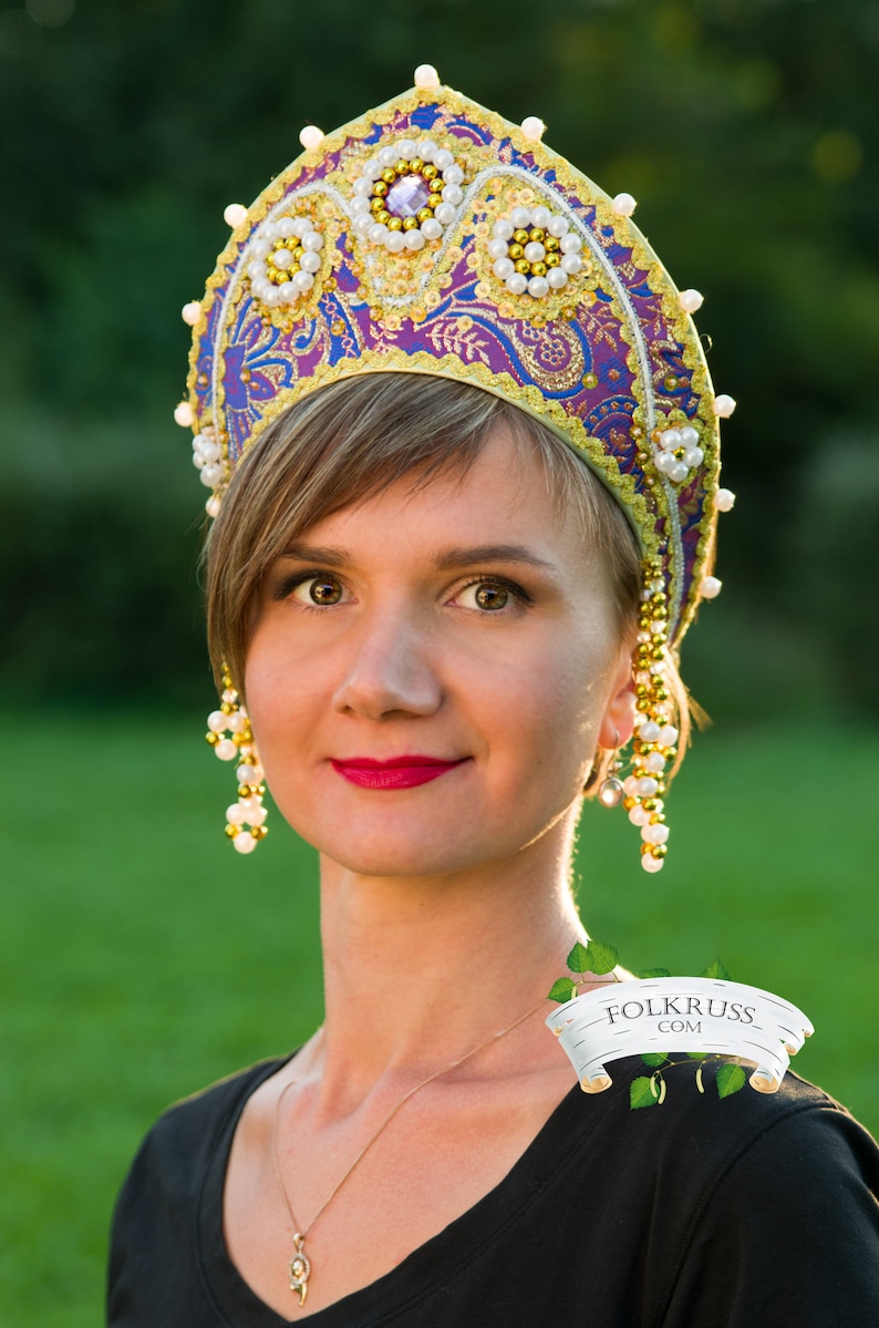 Marvelous Traditional Russian Headdress Kokoshnik Beading