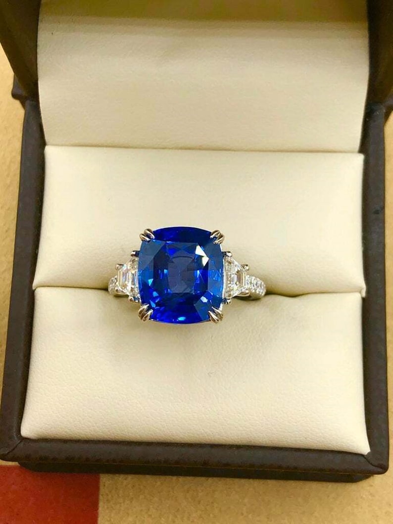 Three Stone With Accent Ring Cushion Cut Sapphire /& Diamond Engagement Ring Prong Setting Woman/'s Wedding Ring Solitaire With Accent