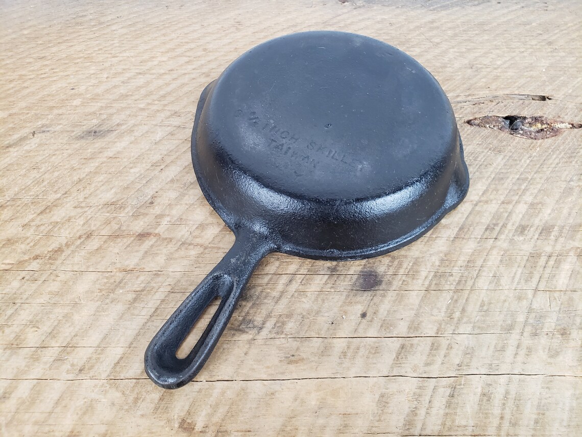 Vintage Cast Iron Skillet 6 1/2 Taiwan Pan Cookware Etsy