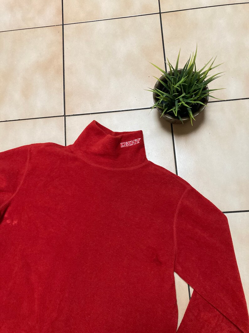 Vintage DKNY sweatshirt size men\u2019s Sm 90s