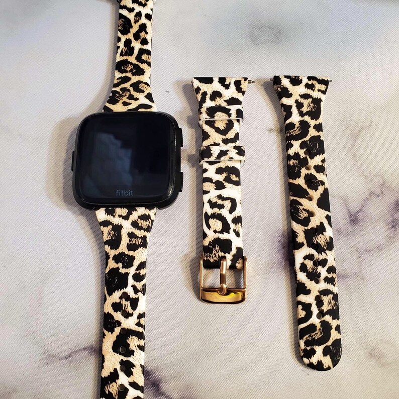 fitbit versa leopard band