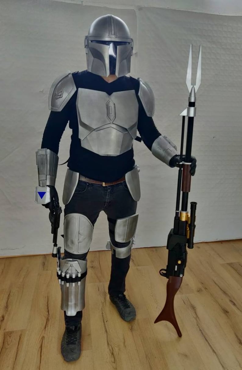 mandalorian rifle toy