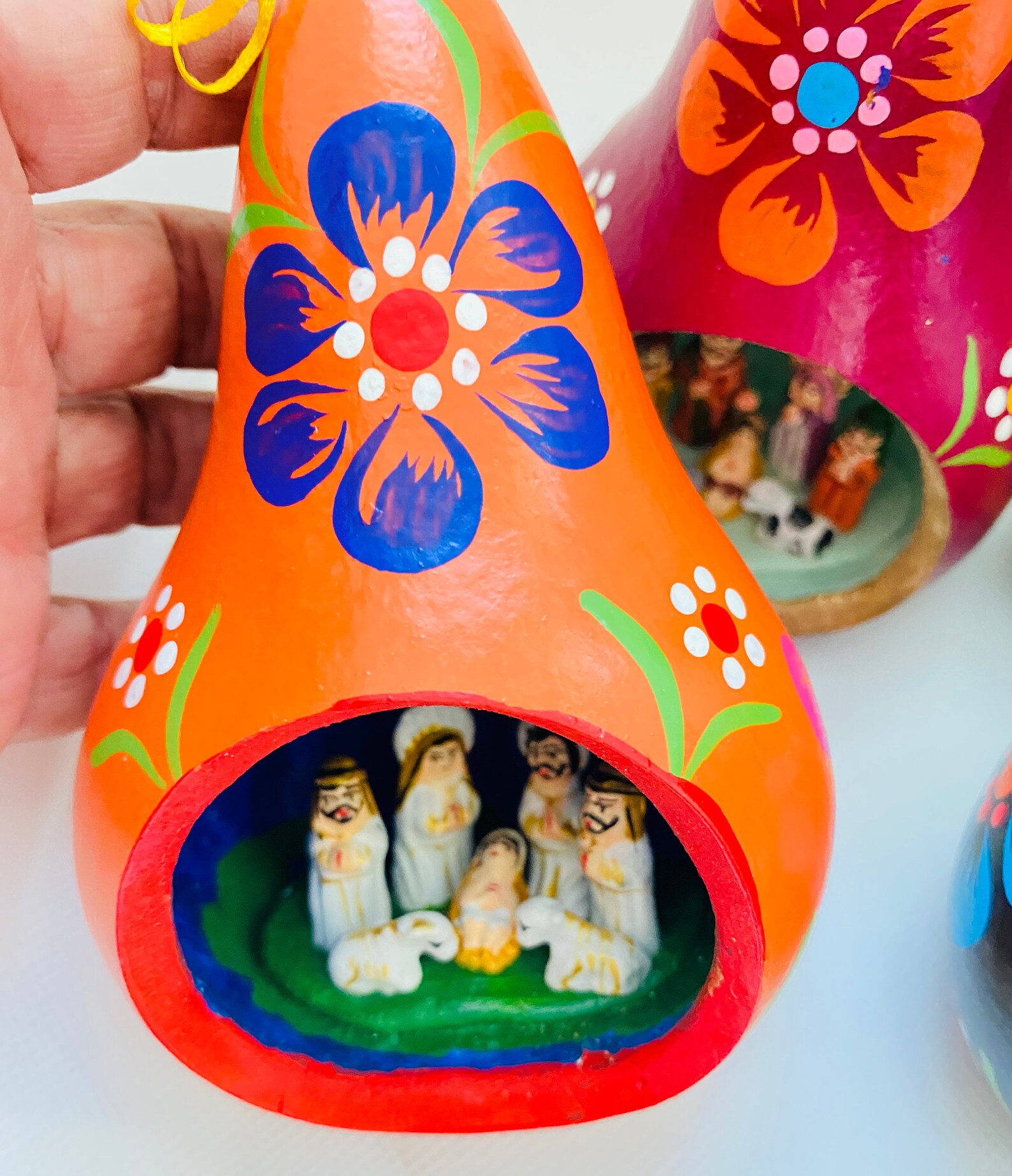 Gourd Carved.Nativity Scene.Mate Burilado.Tree ornament.ONE Etsy