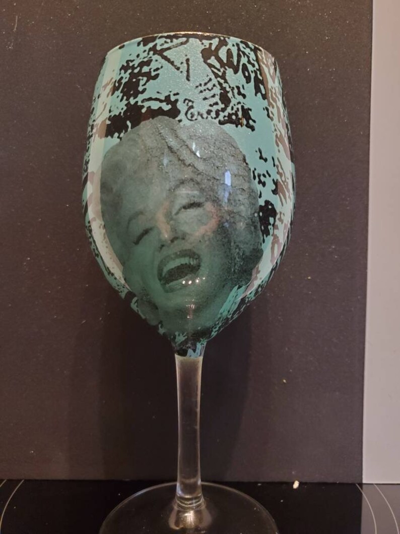 Marilyn Monroe Wine Glass