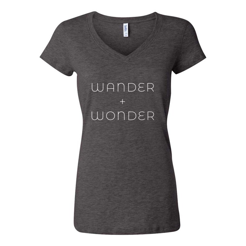 Wonder Wander Women/'s Jersey V-Neck Tee