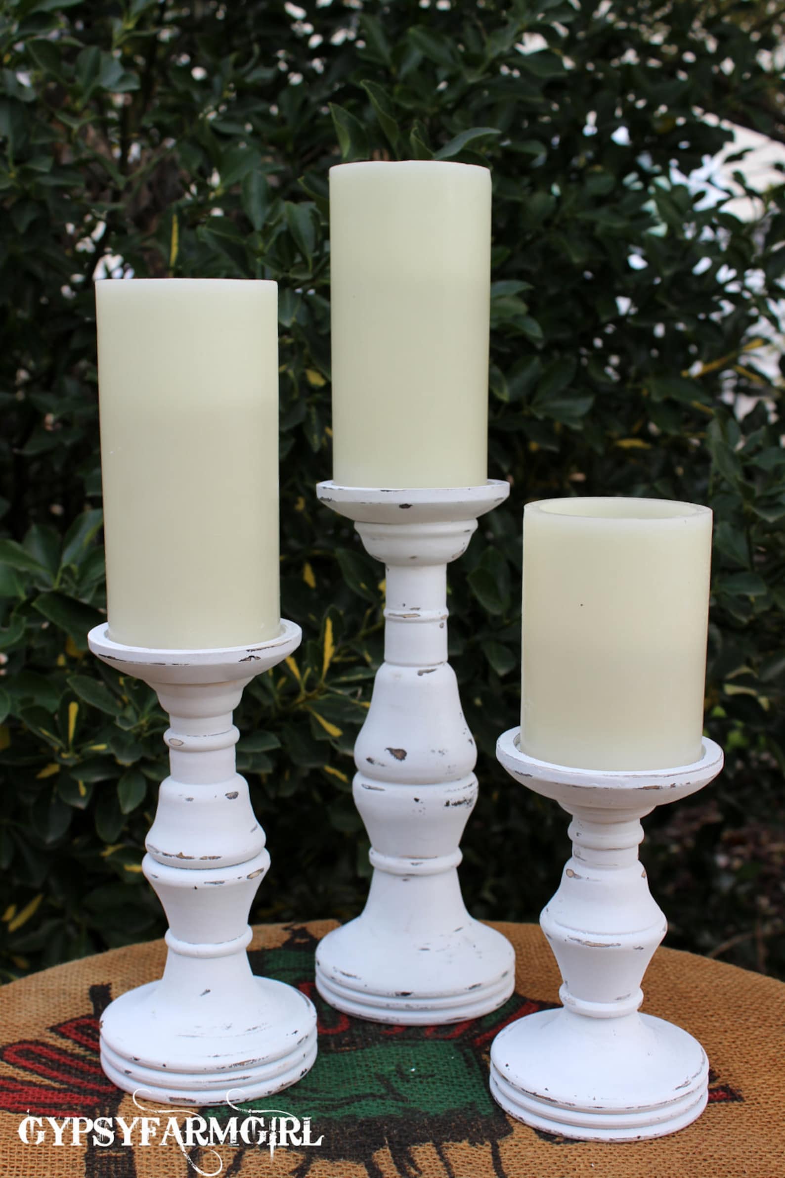 Set Of 3 White Distressed Candle Holders Candle Sticks Etsy   Il 1588xN.307094428 