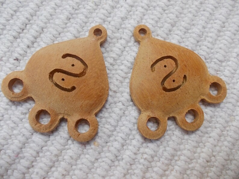 Pair of unfinished drop-shaped earrings with 3 rings at the bottom,earrings DIY,blank wooden earrings frame,blank earrings setting
