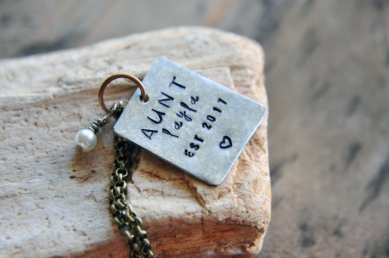 Aunt Jewelry Aunt Gift Best Aunt Auntie Gift Gift for Her Gifts for Aunts Custom Pregnancy Reveal Custom Aunt Necklace