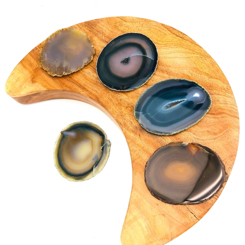 Set of 10 Agate Slices LB600-12 Natural and Black Assorted Colors