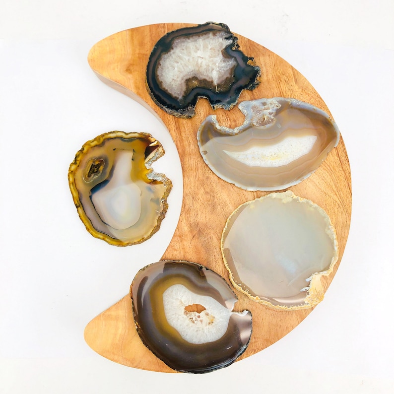 Set of 10 Agate Slices LB600-12 Natural and Black Assorted Colors