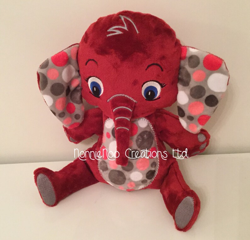 The elephant family machine embroidery ith 4x4 5x7 6x10  etsy The elephant family machine embroidery ith 4x4 5x7 6x10  etsy